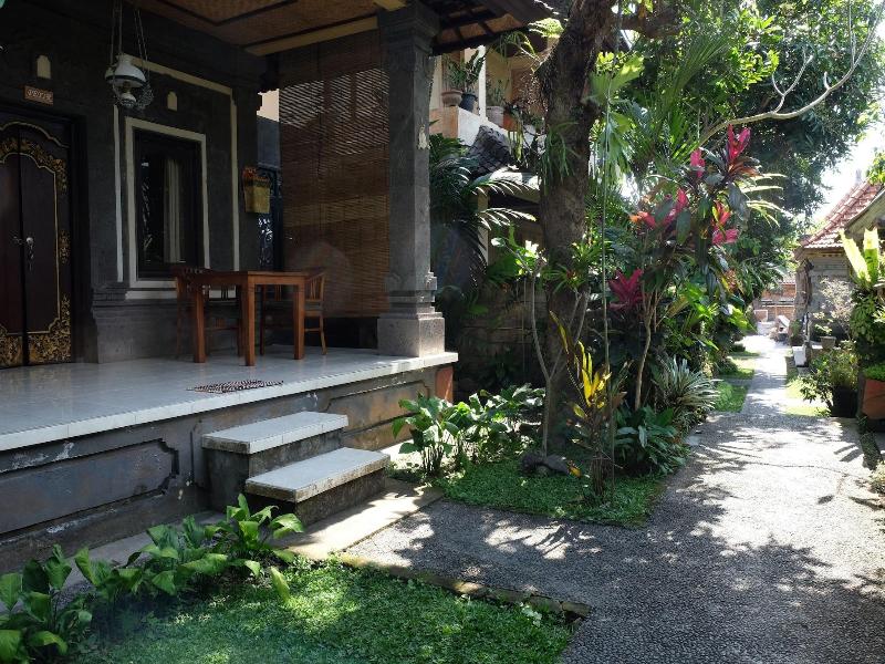 Suastika Bed And Breakfast image