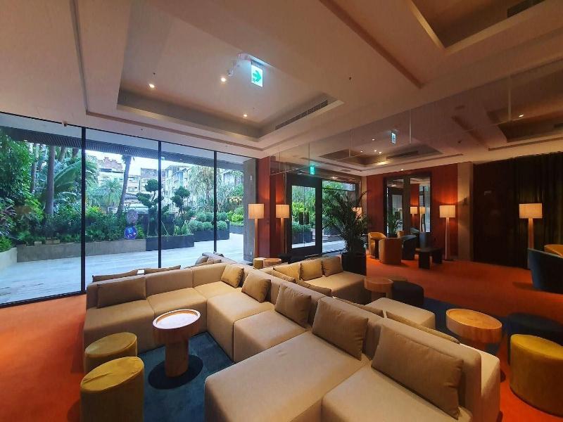 Via Hotel Breeze image