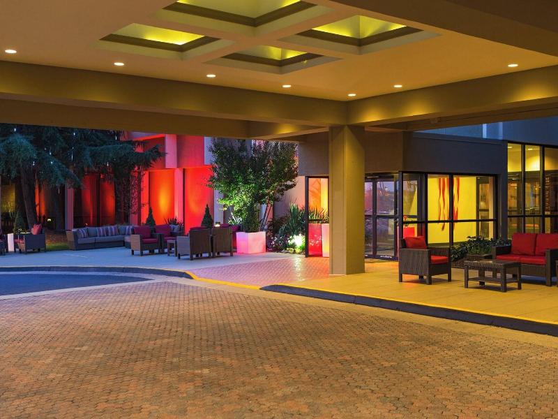 Washington Dulles Airport Marriott image