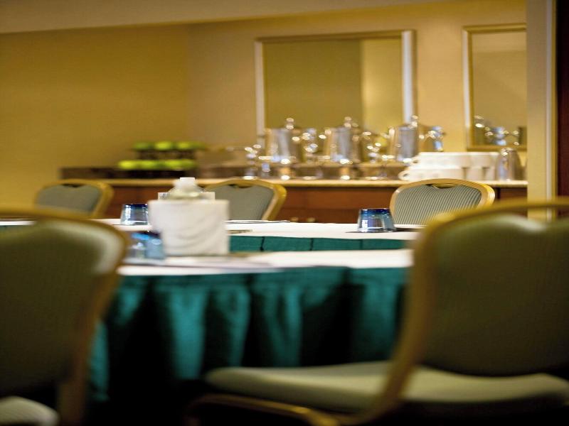 Washington Dulles Airport Marriott image