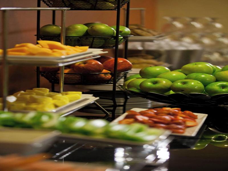 Washington Dulles Airport Marriott image
