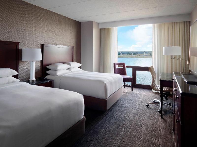 Washington Dulles Airport Marriott image