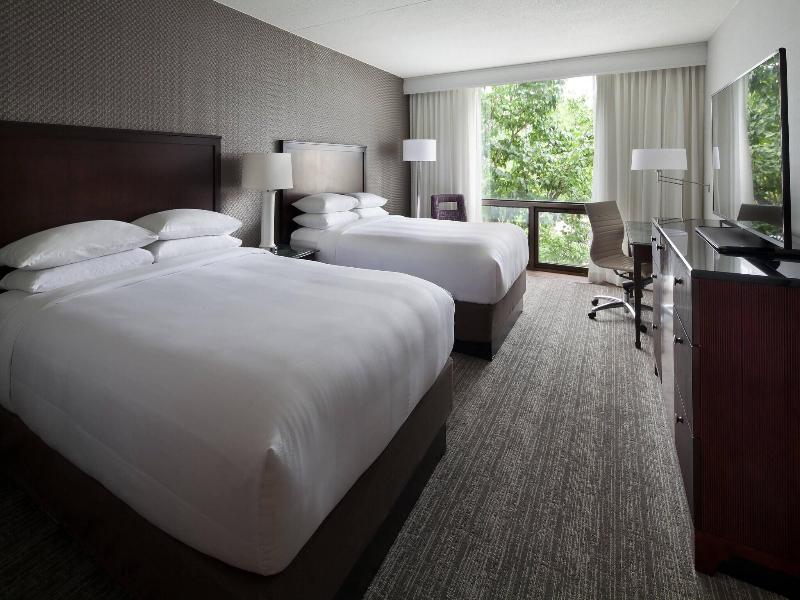 Washington Dulles Airport Marriott image