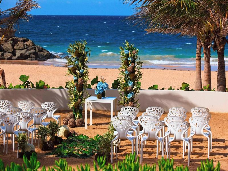 La Concha Renaissance San Juan Resort image