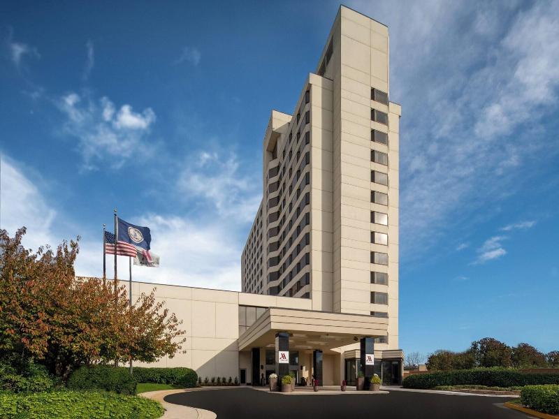 Tysons Corner Marriott image
