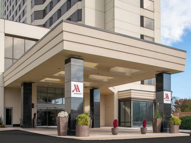 Tysons Corner Marriott image
