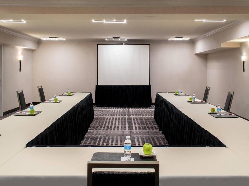 Tysons Corner Marriott image