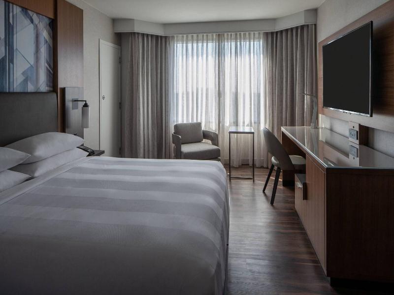 Tysons Corner Marriott image