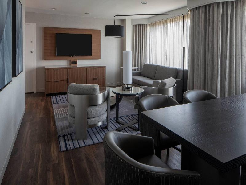 Tysons Corner Marriott image