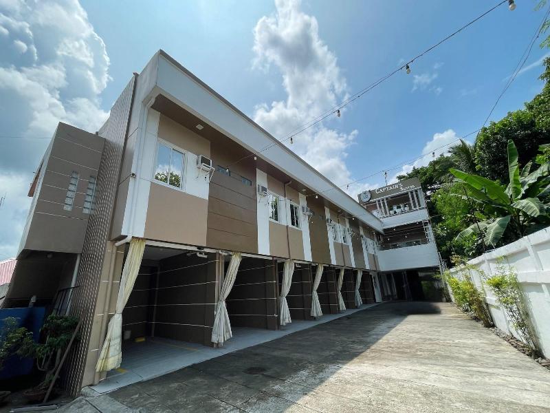 Captains Suites Albay