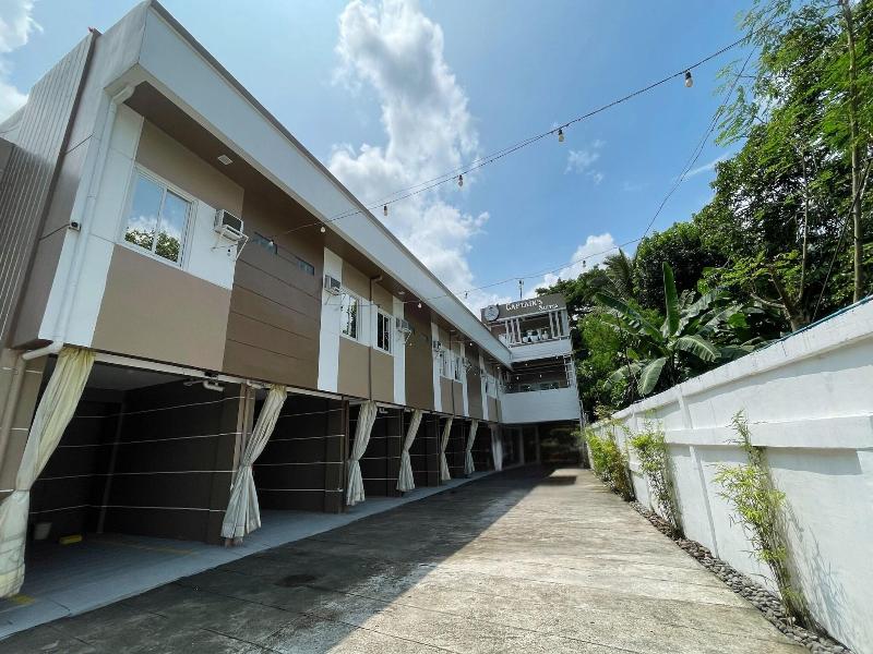 Captains Suites Albay