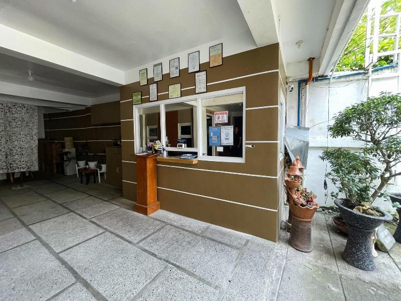 Captains Suites Albay