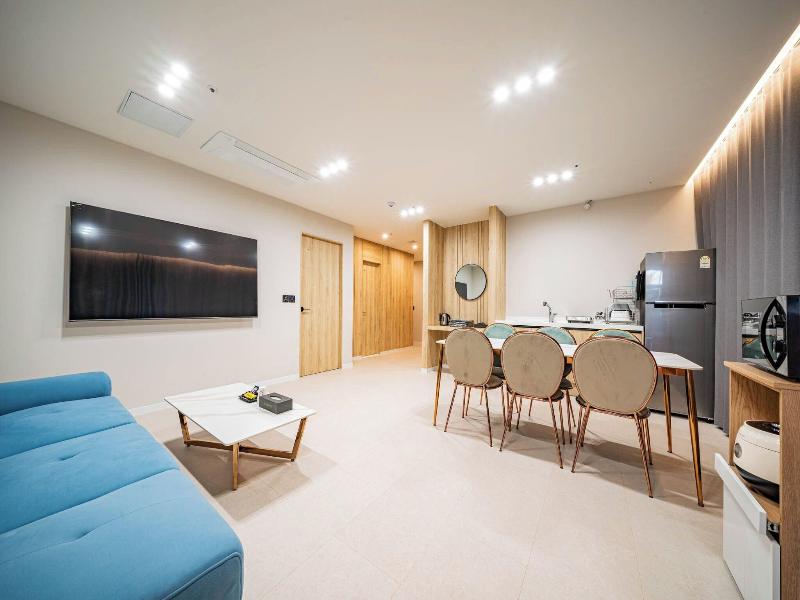Mokpo Brown Dot Hotel Namak Branch, Muan