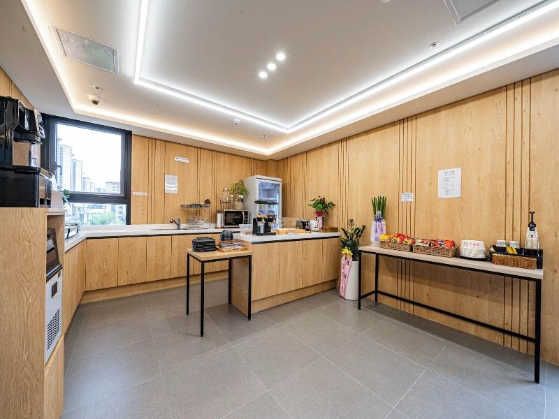 Mokpo Brown Dot Hotel Namak Branch