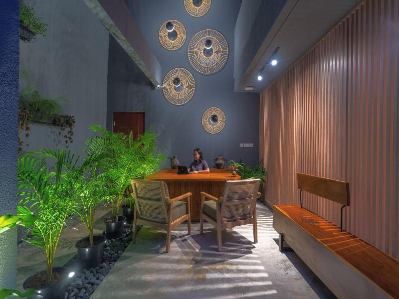 Ayom Suite image
