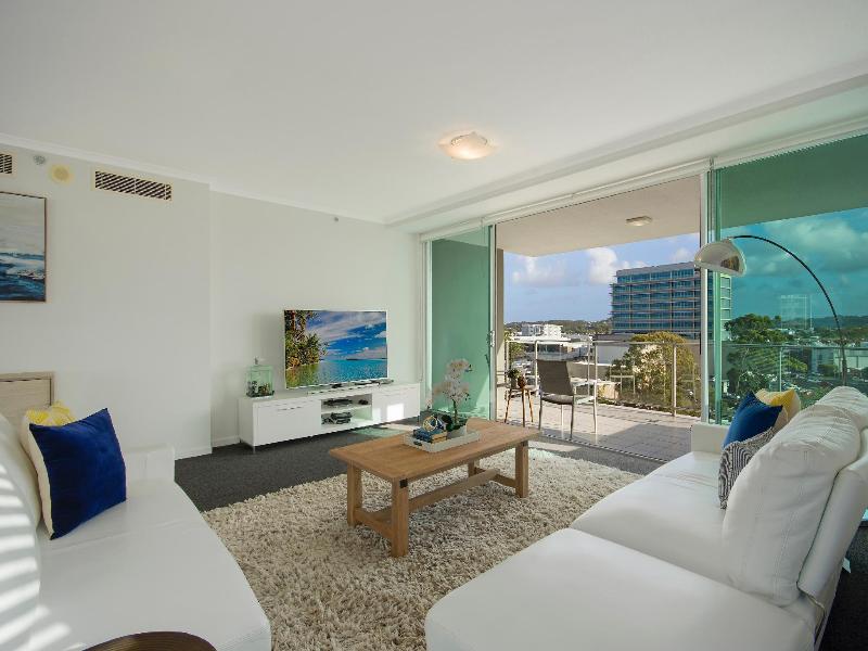 M1 Resort image
