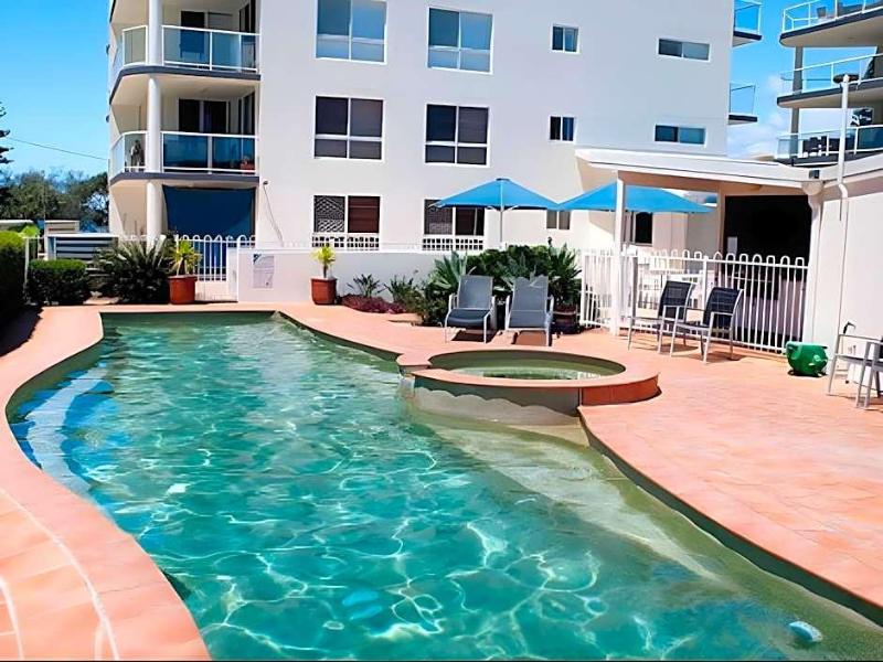 Bargara Blue Resort image