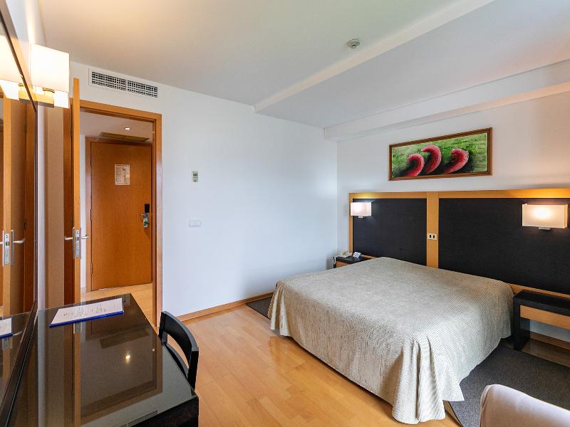 Antillia Hotel image