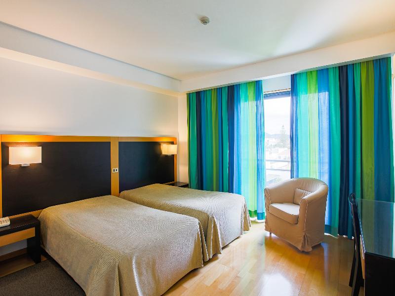 Antillia Hotel image