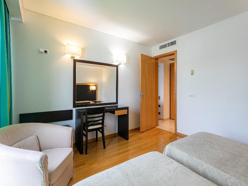 Antillia Hotel image