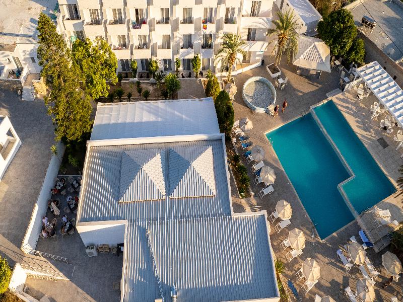 Pefkos Breeze Family Resort & Spa — general view