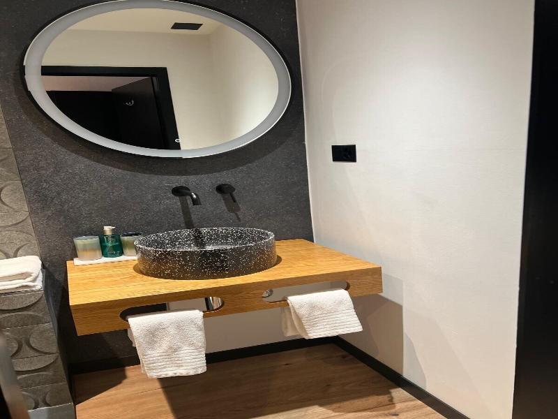 Hotel Rheingerbe image