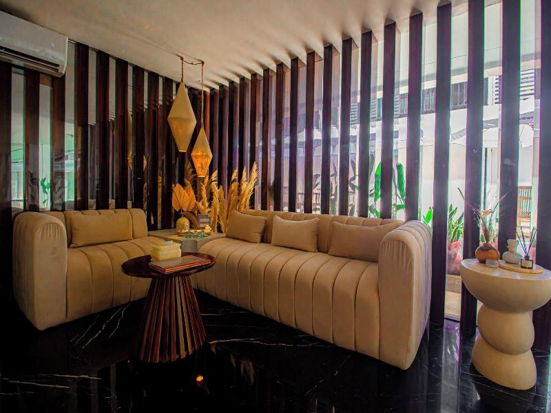 Ululani Bali image