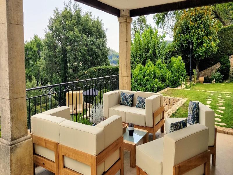 Loup Castel Boutique Hotel B&b image