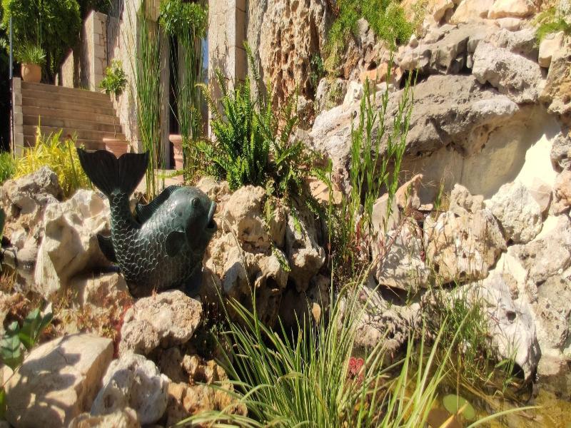 Loup Castel Boutique Hotel B&b image