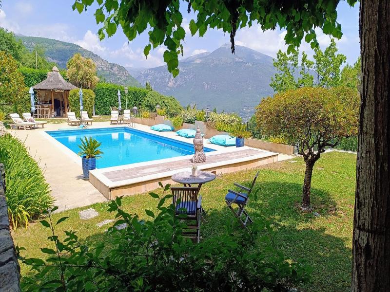 Loup Castel Boutique Hotel B&b image