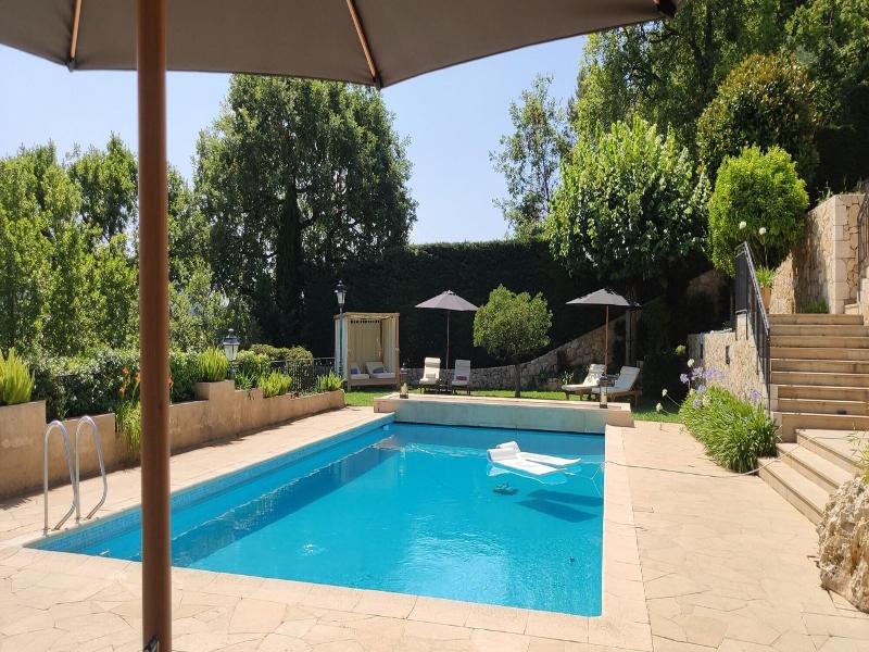 Loup Castel Boutique Hotel B&b image