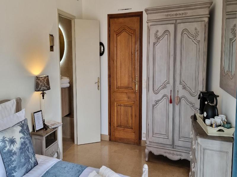 Loup Castel Boutique Hotel B&b image