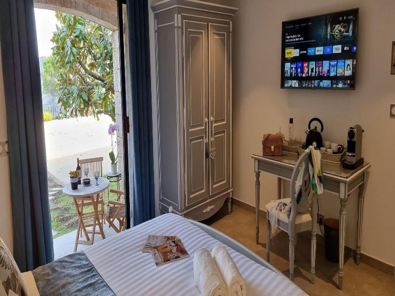 Loup Castel Boutique Hotel B&b image