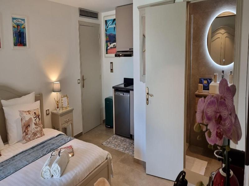 Loup Castel Boutique Hotel B&b image