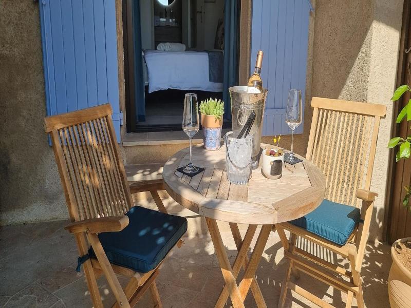 Loup Castel Boutique Hotel B&b image