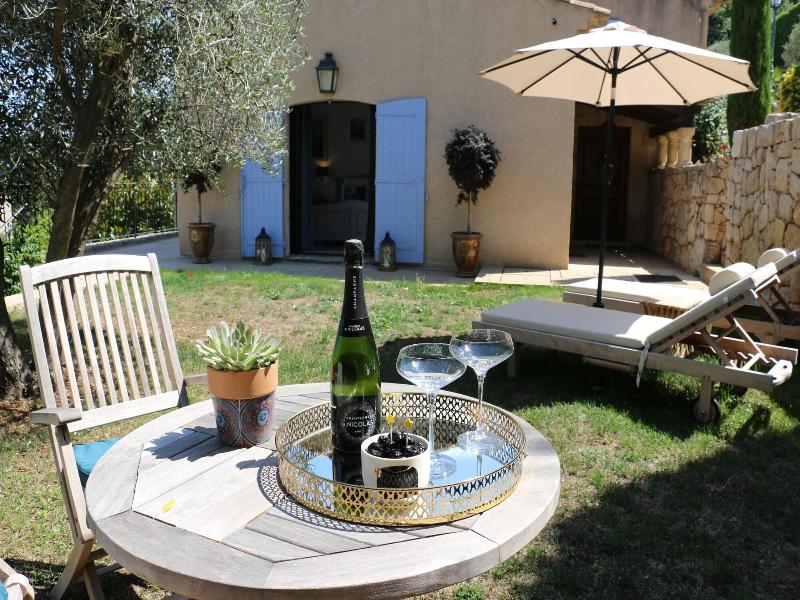Loup Castel Boutique Hotel B&b image