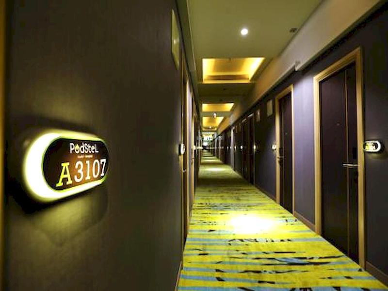 Capital O 75451 Podstel Hostel Bangkok image