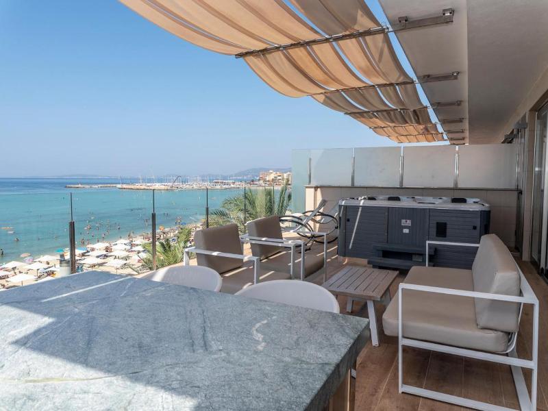 Apartaments Delfin image