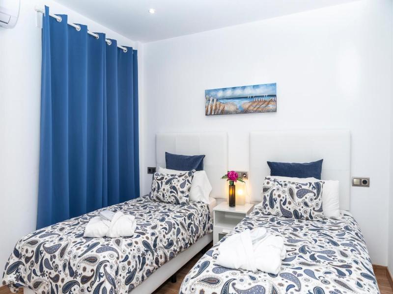 Apartaments Delfin image
