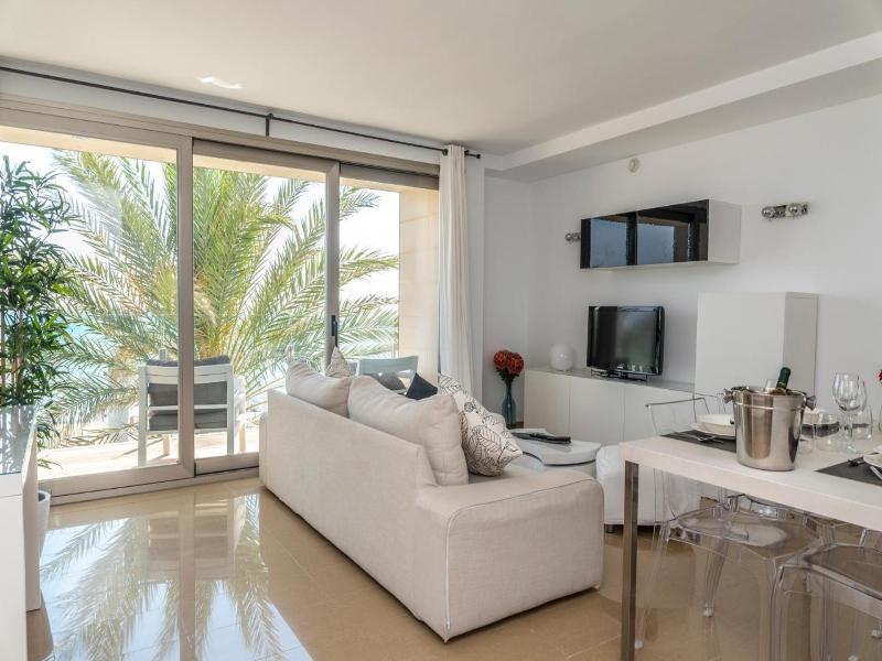 Apartaments Delfin image
