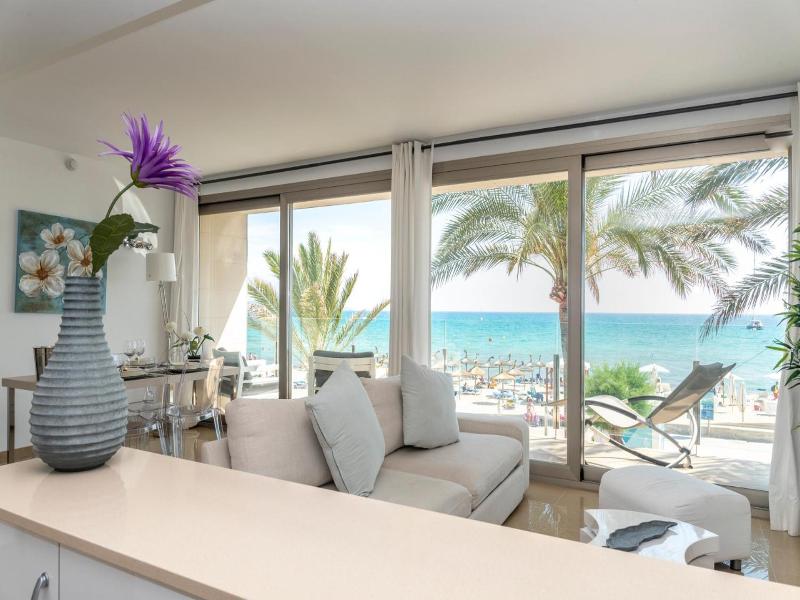 Apartaments Delfin image
