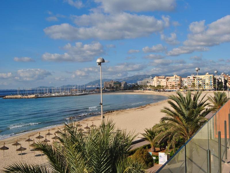 Apartaments Delfin image