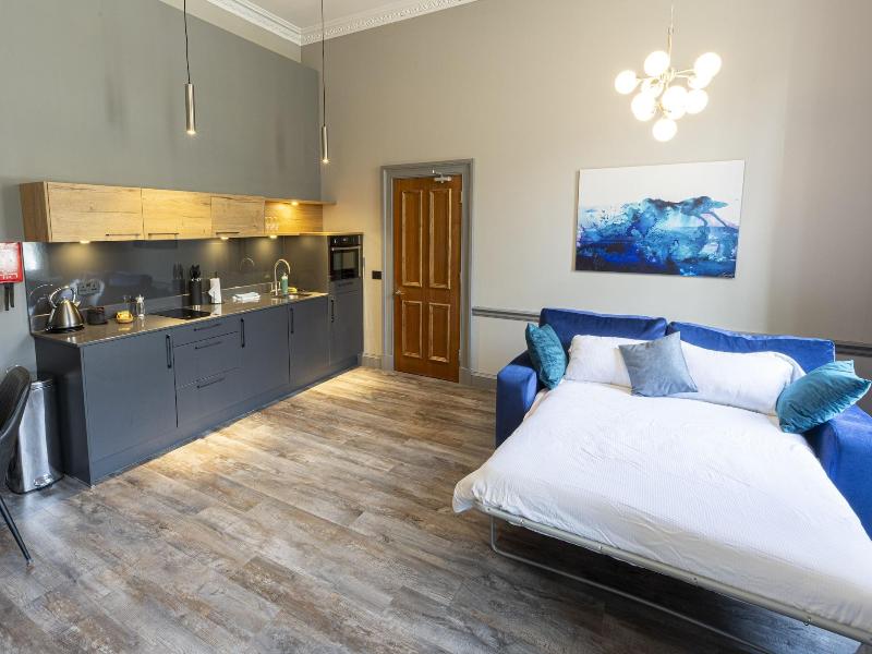 Mono Suites New Town image