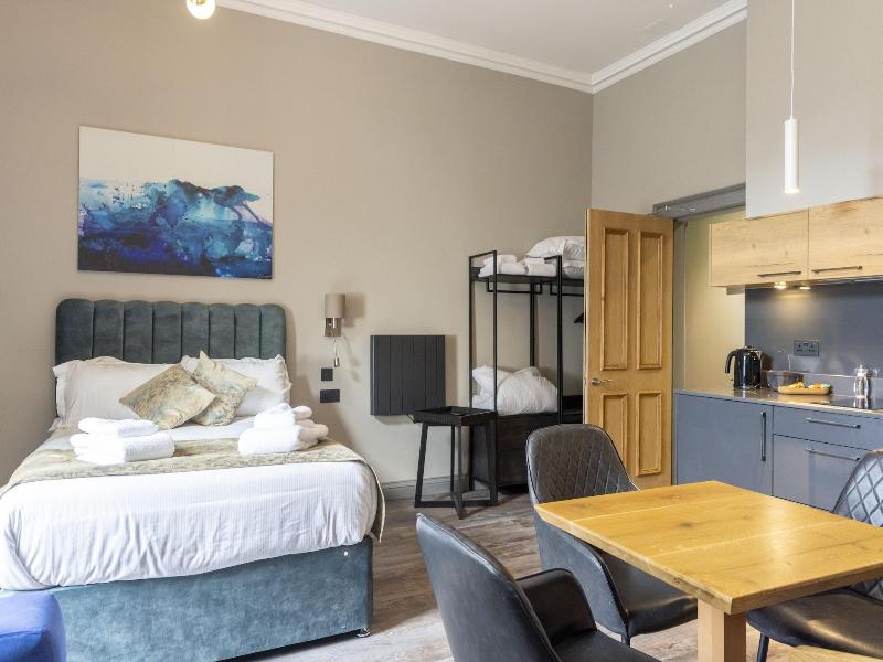 Mono Suites New Town image