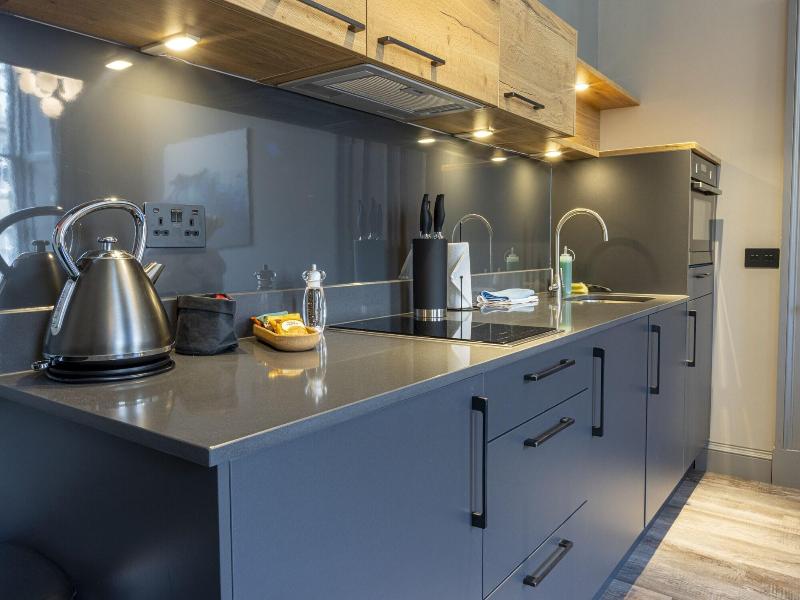 Mono Suites New Town image