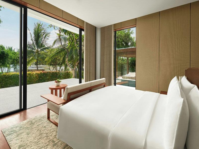 Jw Marriott Cam Ranh Bay Resort & Spa image