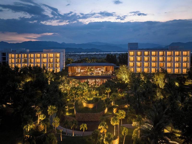 Jw Marriott Cam Ranh Bay Resort & Spa image