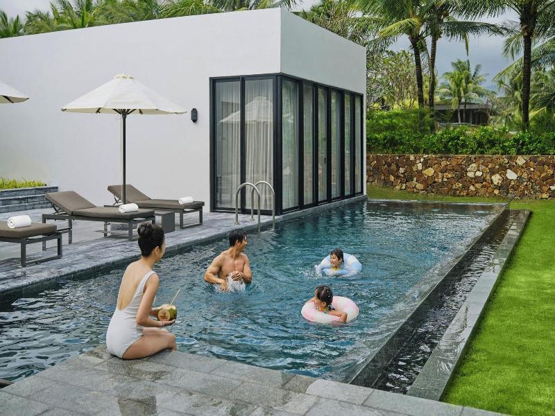 Jw Marriott Cam Ranh Bay Resort & Spa image