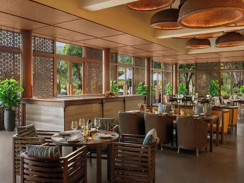 Jw Marriott Cam Ranh Bay Resort & Spa image