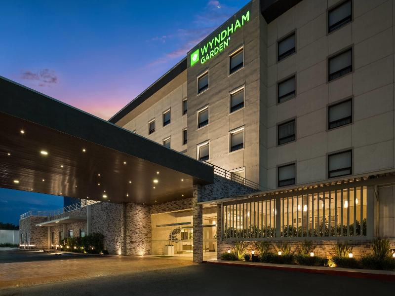 Wyndham Garden Saltillo 4